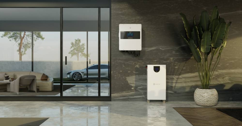 The Difference Between Hybrid Inverters and Normal 01(1)