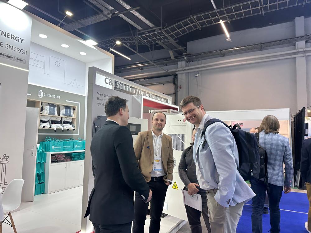 Global Roadshow-Poland-CHISAGE ESS Shines at ENEX 2025 09(1)